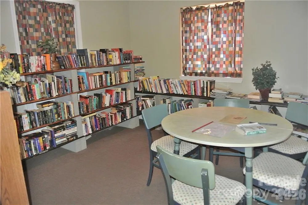 83 Farm Lane Mills River, NC 28759