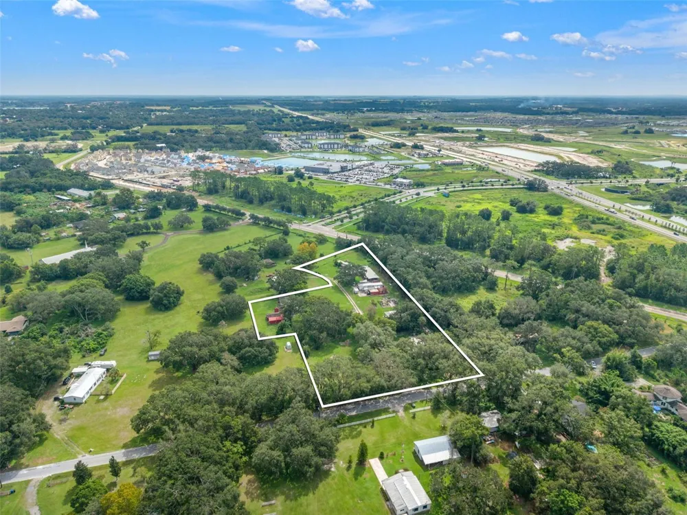 31107 DANA DRIVE San Antonio, FL 33576