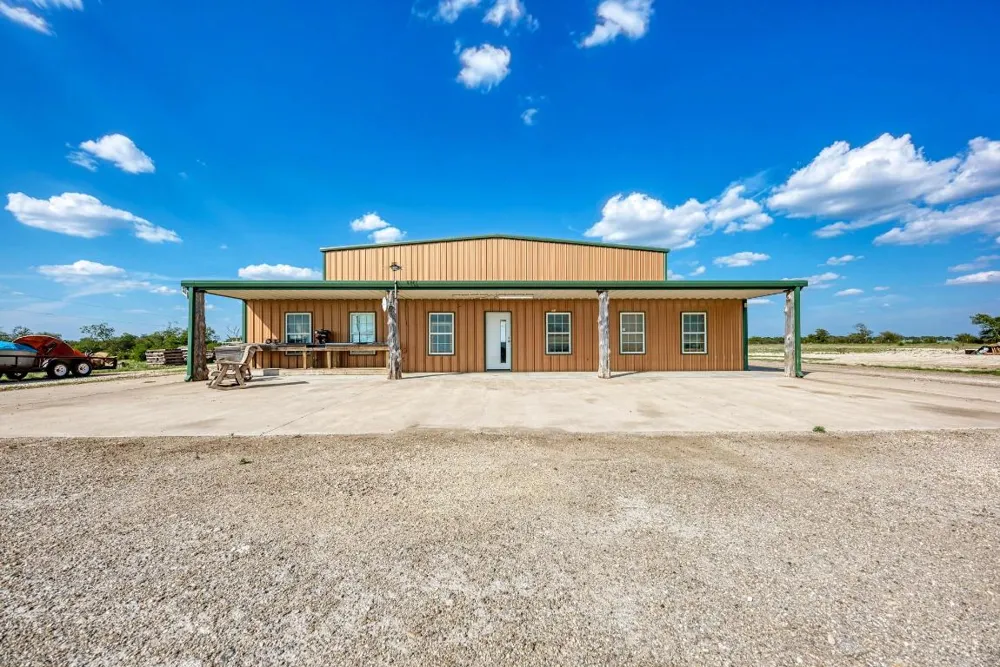 1155 County Road 304 Oglesby, TX 76561