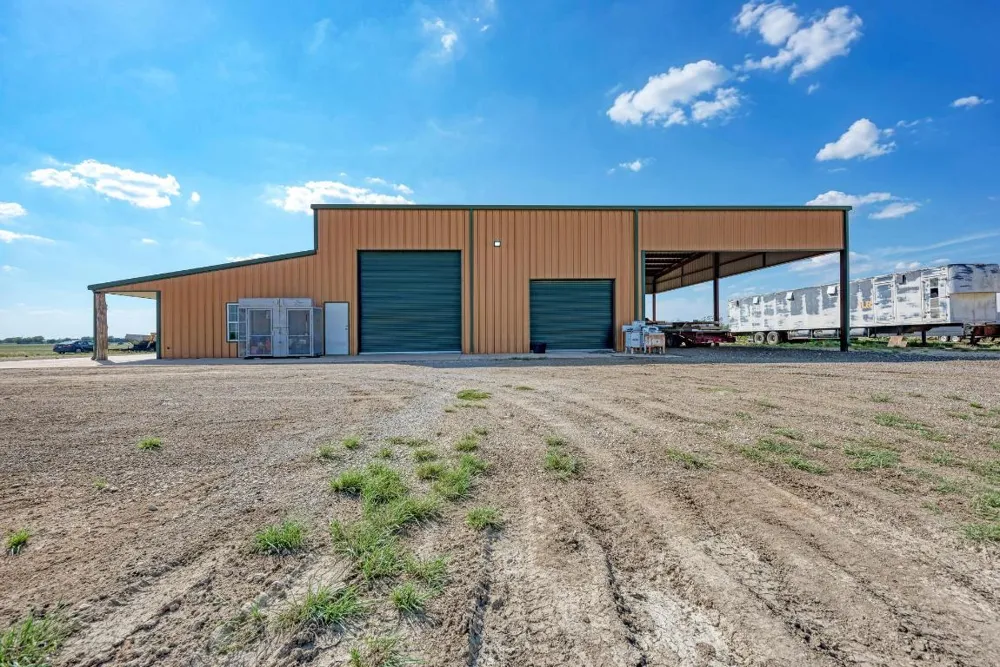 1155 County Road 304 Oglesby, TX 76561