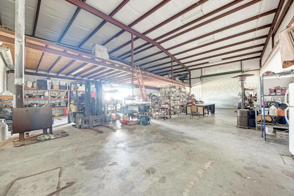 1155 County Road 304 Oglesby, TX 76561