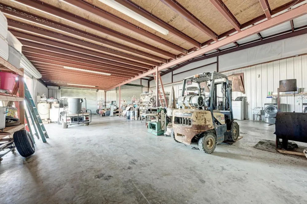 1155 County Road 304 Oglesby, TX 76561