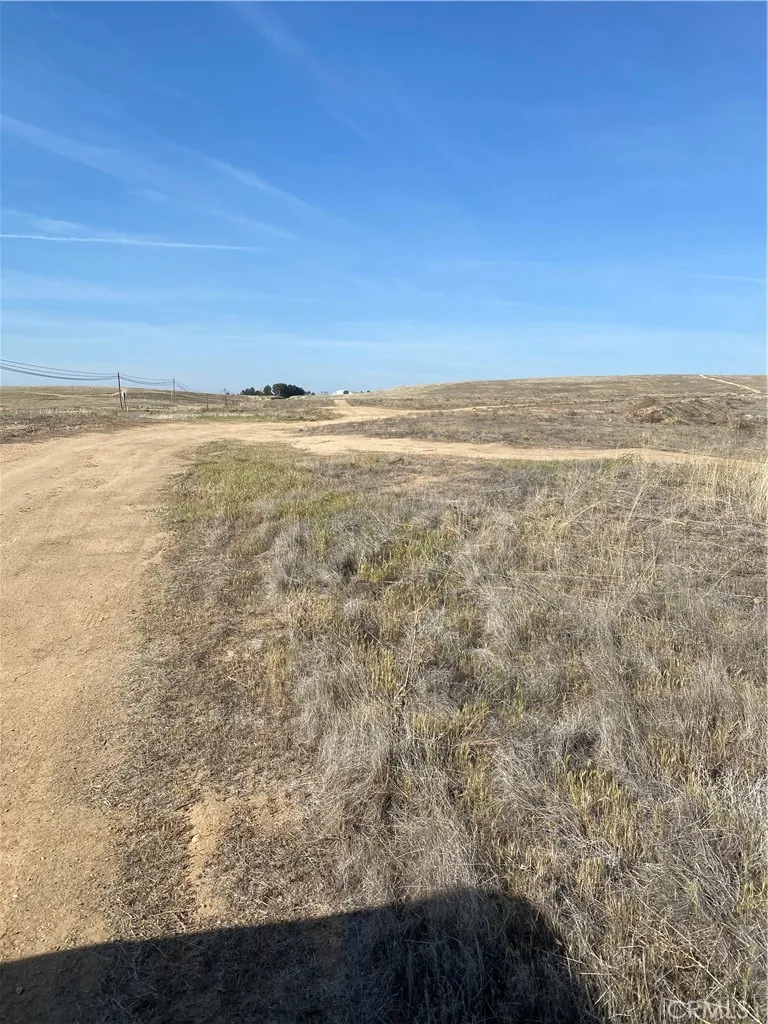 9800 Kern Canyon Road Bakersfield, CA 93306