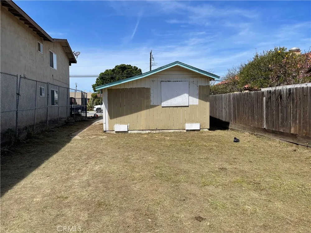 717 Oak Avenue Greenfield, CA 93927