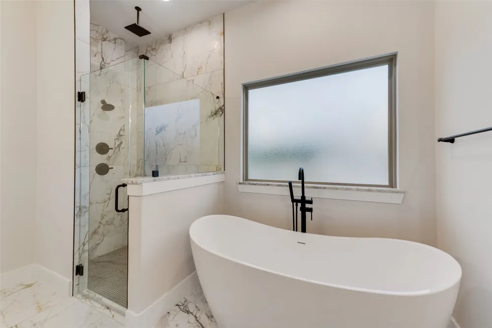 73 Dove Landing Road Valley View, TX 76272