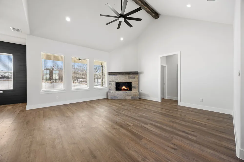 73 Dove Landing Road Valley View, TX 76272