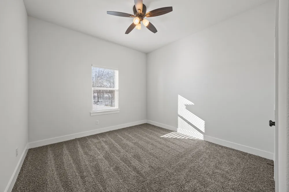 73 Dove Landing Road Valley View, TX 76272
