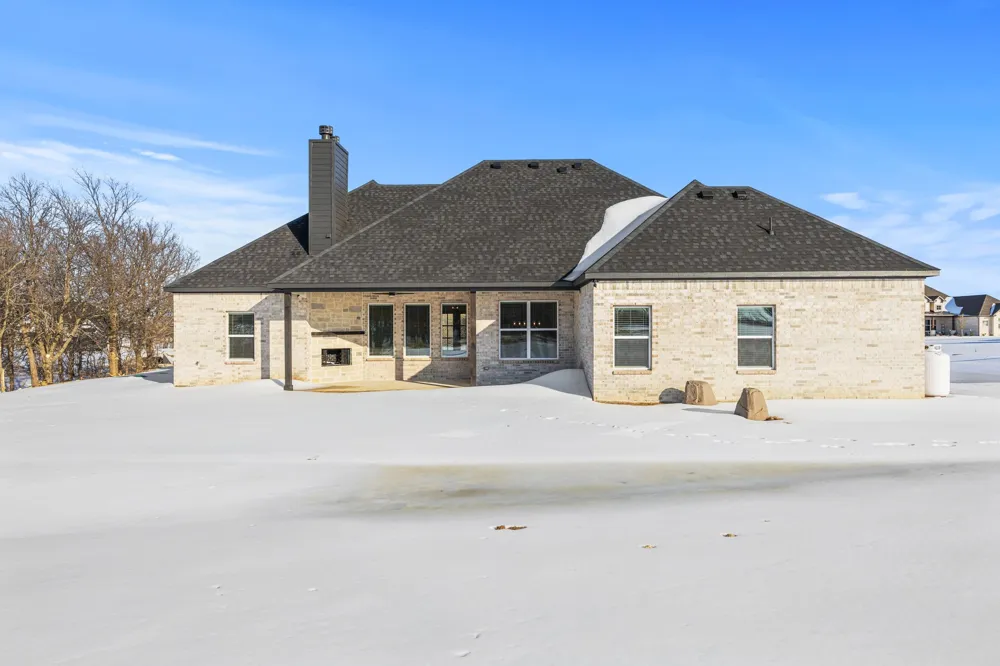 73 Dove Landing Road Valley View, TX 76272