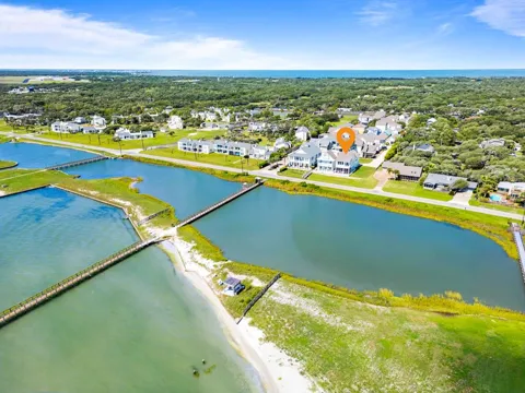 502 Sailhouse Way