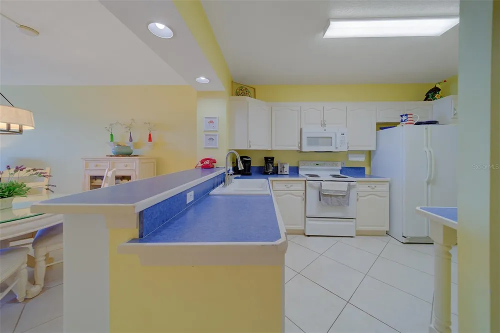 16450 GULF BOULEVARD #564 North Redington Beach, FL 33708