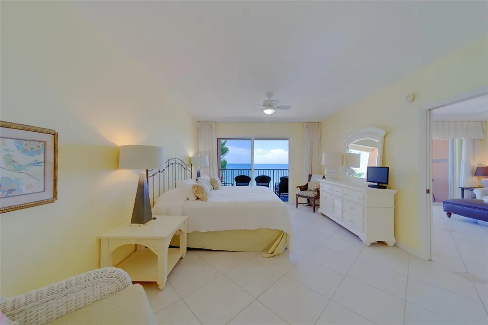 16450 GULF BOULEVARD #564 North Redington Beach, FL 33708