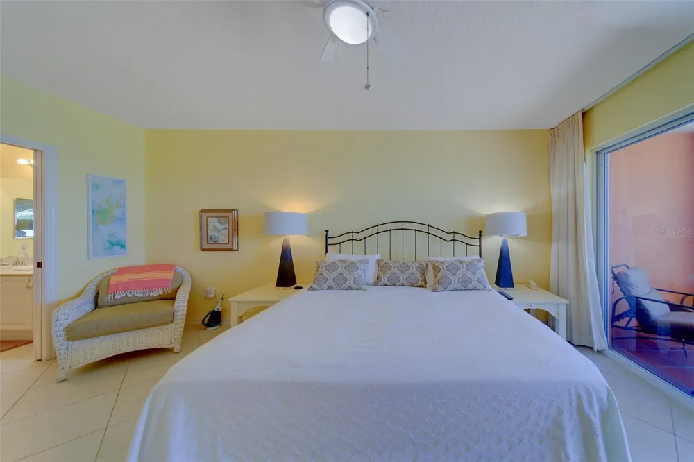 16450 GULF BOULEVARD #564 North Redington Beach, FL 33708