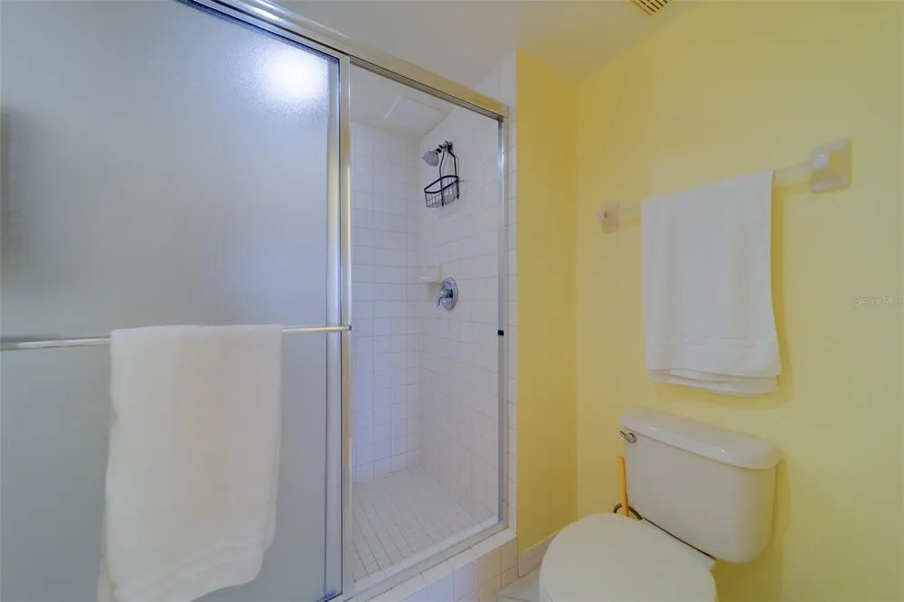 16450 GULF BOULEVARD #564 North Redington Beach, FL 33708