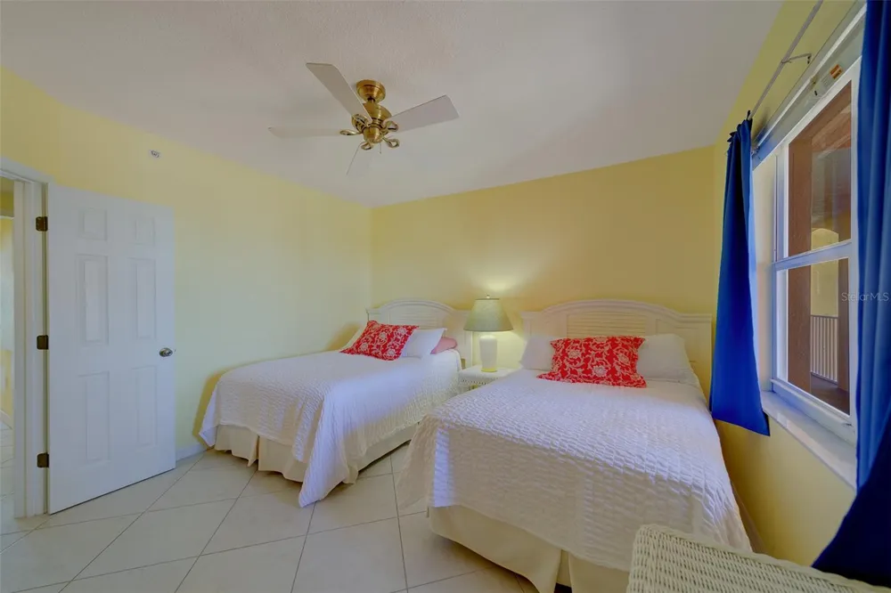 16450 GULF BOULEVARD #564 North Redington Beach, FL 33708