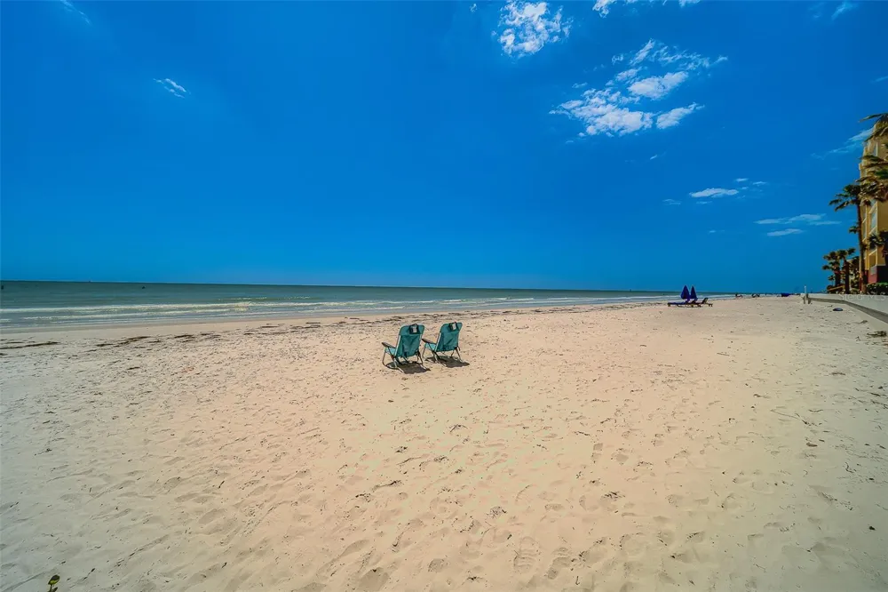 16450 GULF BOULEVARD #564 North Redington Beach, FL 33708