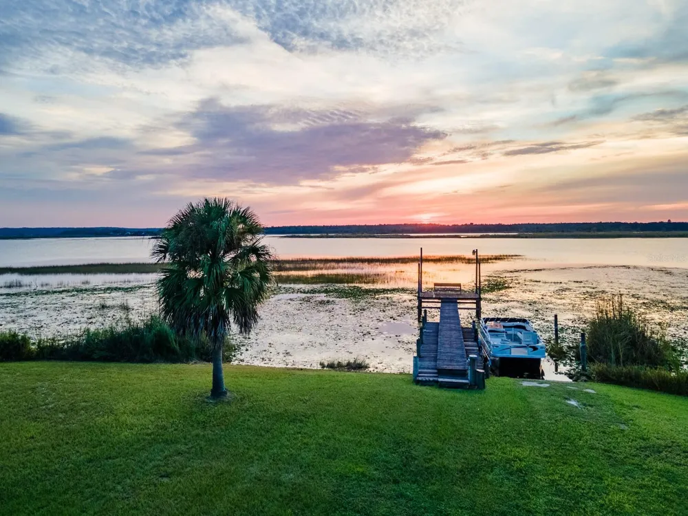 25212 E HIGHWAY 316 Salt Springs, FL 32134