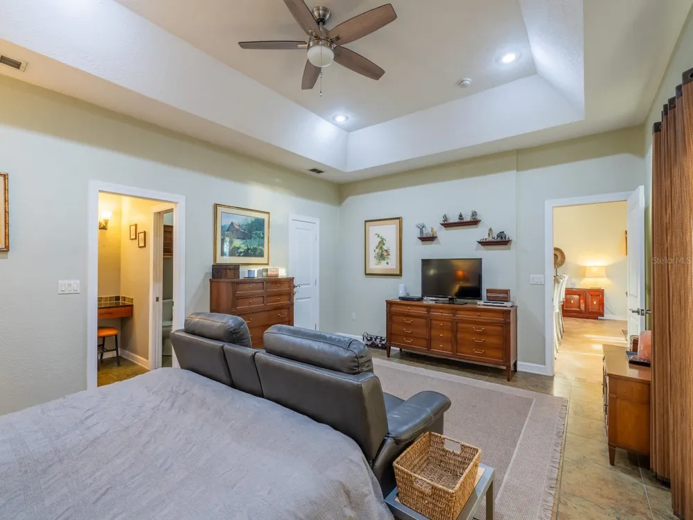 25212 E HIGHWAY 316 Salt Springs, FL 32134