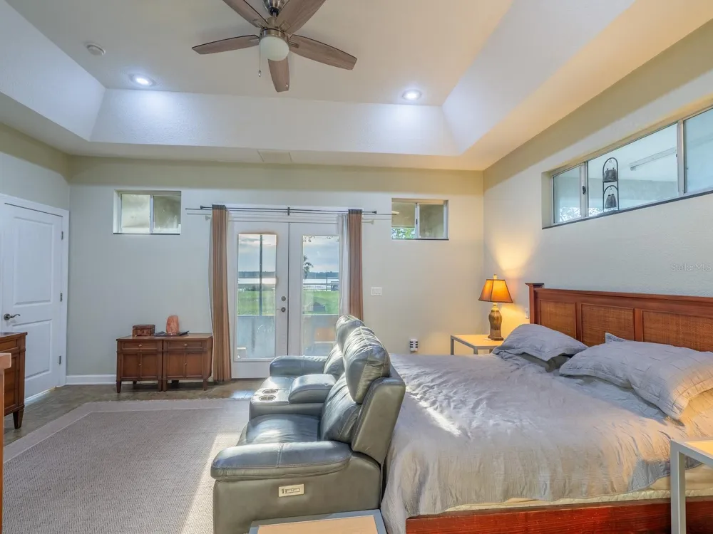 25212 E HIGHWAY 316 Salt Springs, FL 32134