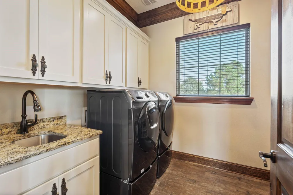8800 State Highway 150 W Coldspring, TX 77331
