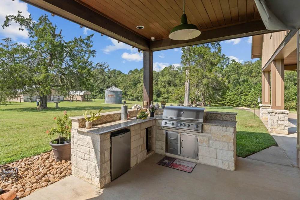 8800 State Highway 150 W Coldspring, TX 77331
