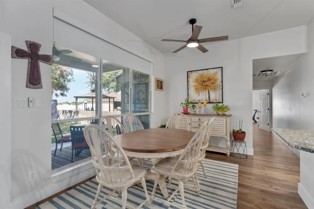 8010 County Road 110 Road Round Rock, TX 78665