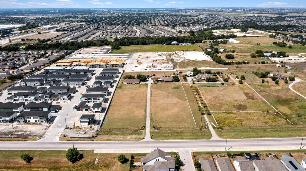 8000 County Road 110 Road Round Rock, TX 78665