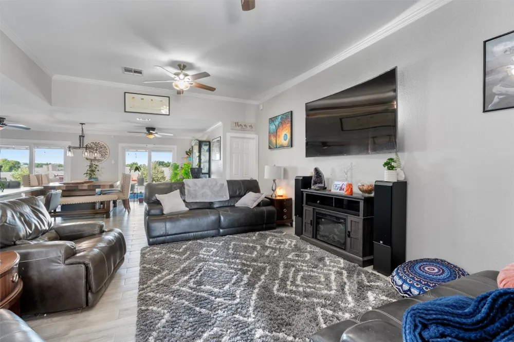 8000 County Road 110 Road Round Rock, TX 78665