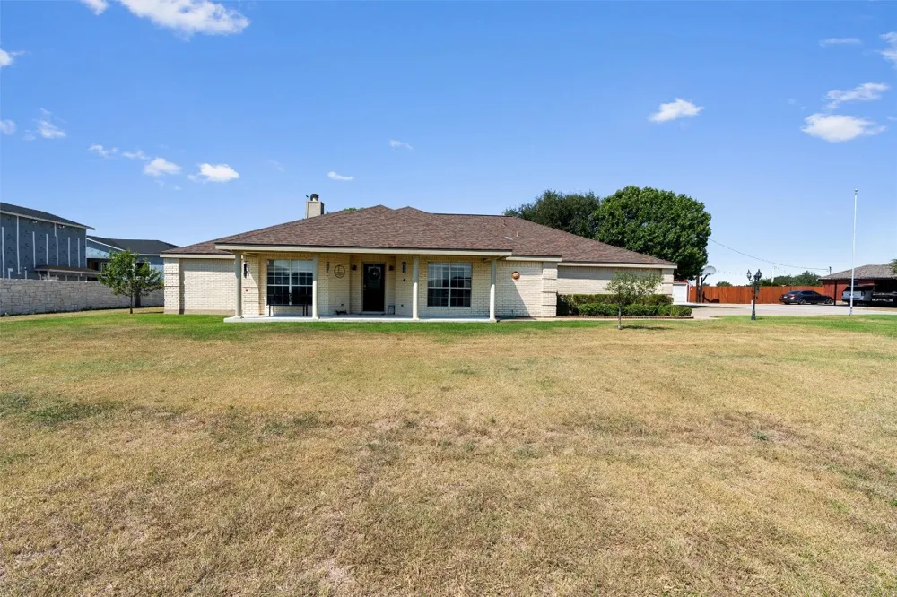 8000 County Road 110 Road Round Rock, TX 78665