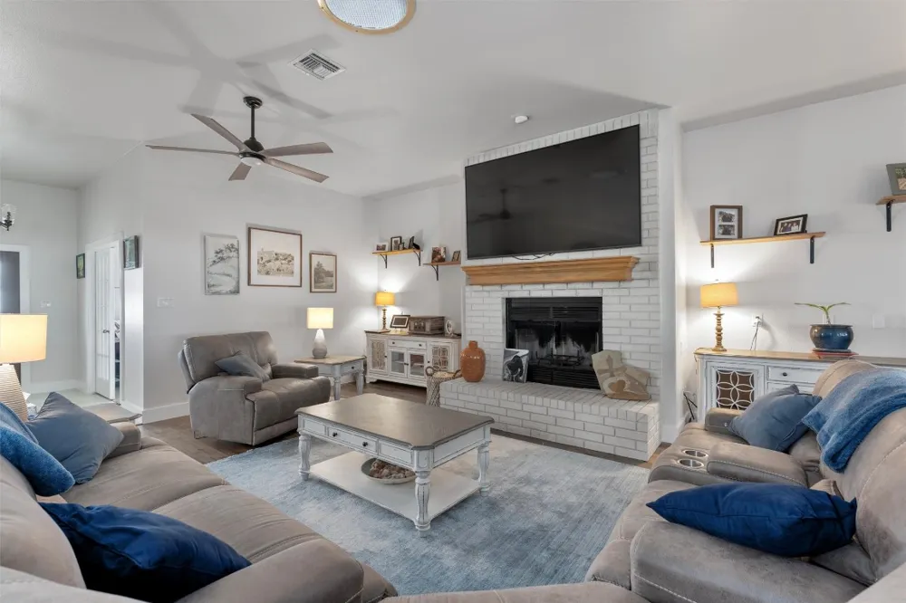 8000 County Road 110 Road Round Rock, TX 78665