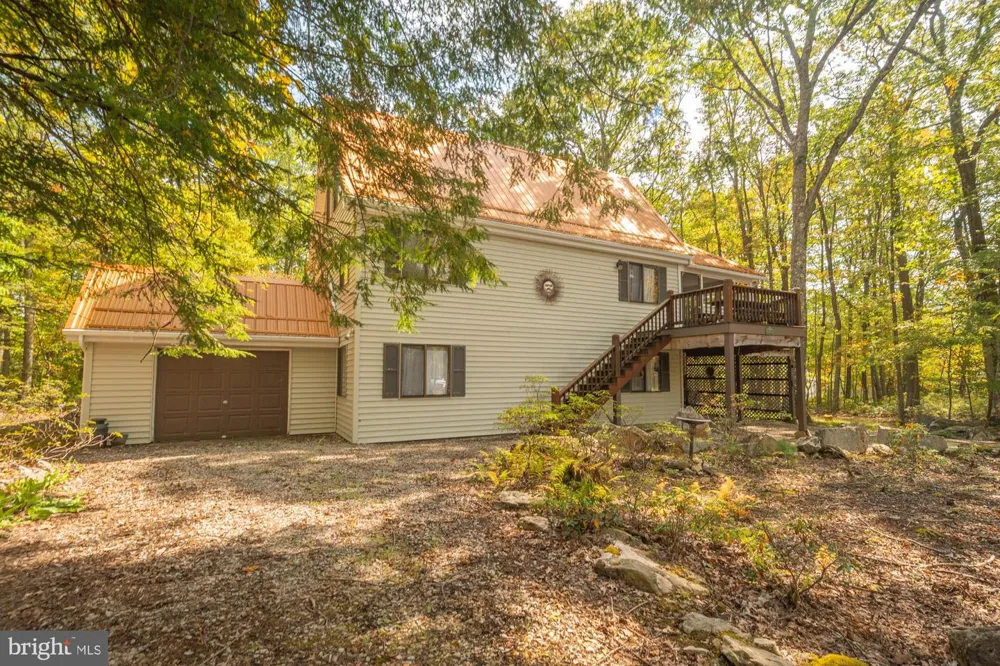 961 CEDAR LANE Oakland, MD 21550