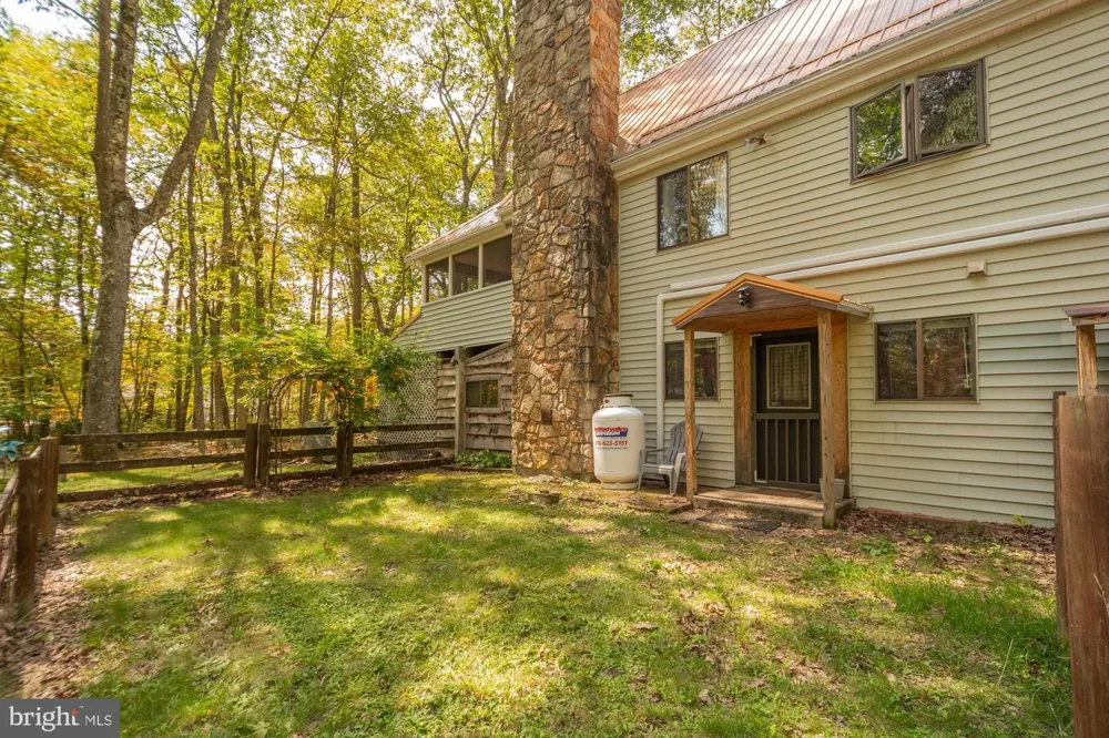 961 CEDAR LANE Oakland, MD 21550