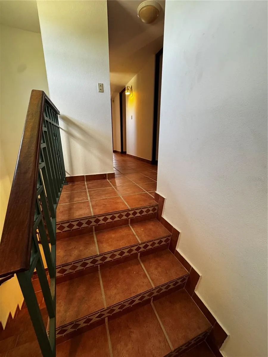 Ave. Hacienda Margarita URB. HACIENDA MARGARITA #8 Luquillo, PR 00773