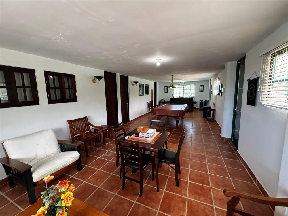 Ave. Hacienda Margarita URB. HACIENDA MARGARITA #8 Luquillo, PR 00773