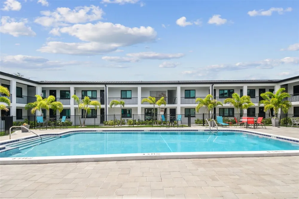 2942 W BAY DRIVE #2 Belleair Bluffs, FL 33770