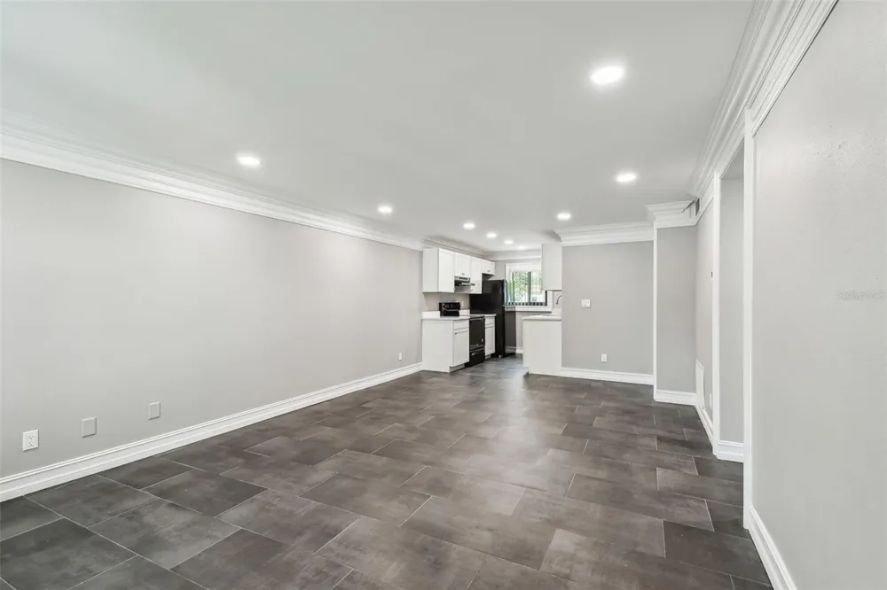 2942 W BAY DRIVE #2 Belleair Bluffs, FL 33770