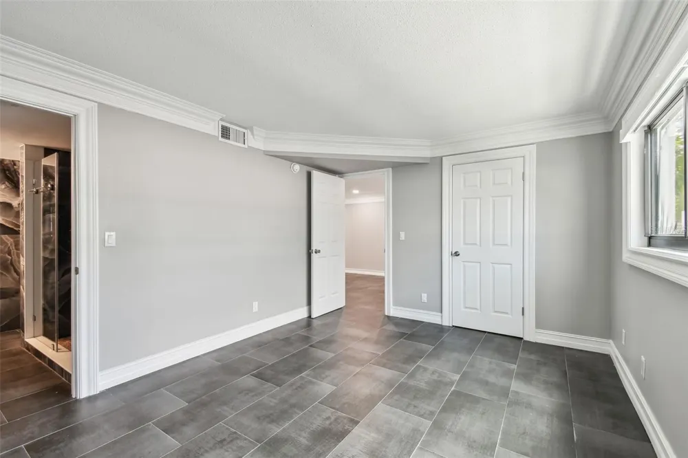 2942 W BAY DRIVE #2 Belleair Bluffs, FL 33770