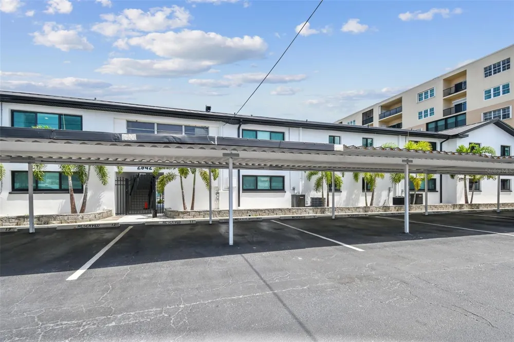 2942 W BAY DRIVE #2 Belleair Bluffs, FL 33770