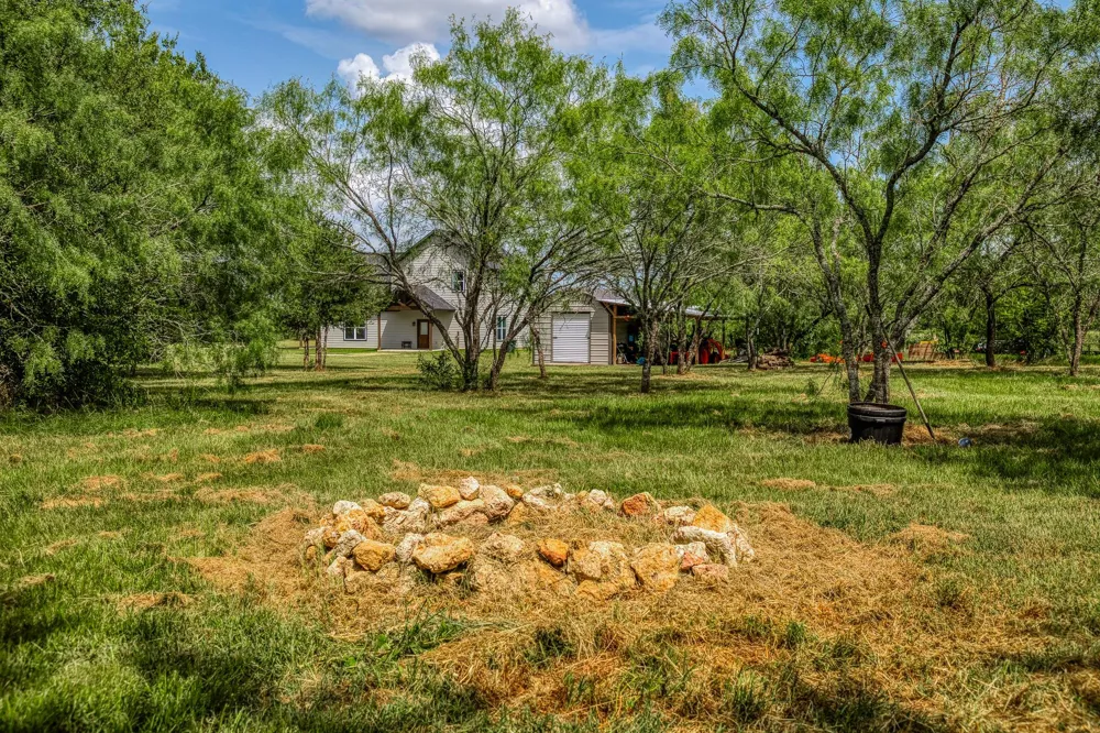 9159 Fm 1362 Caldwell, TX 77836