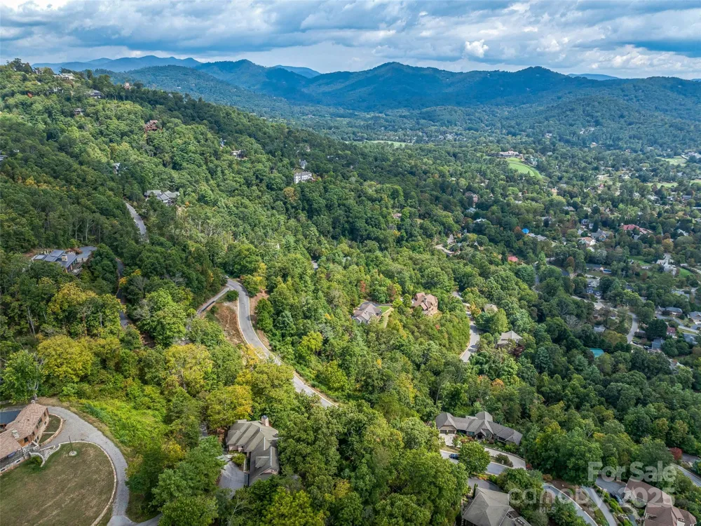 147 Senator Reynolds Road Asheville, NC 28804