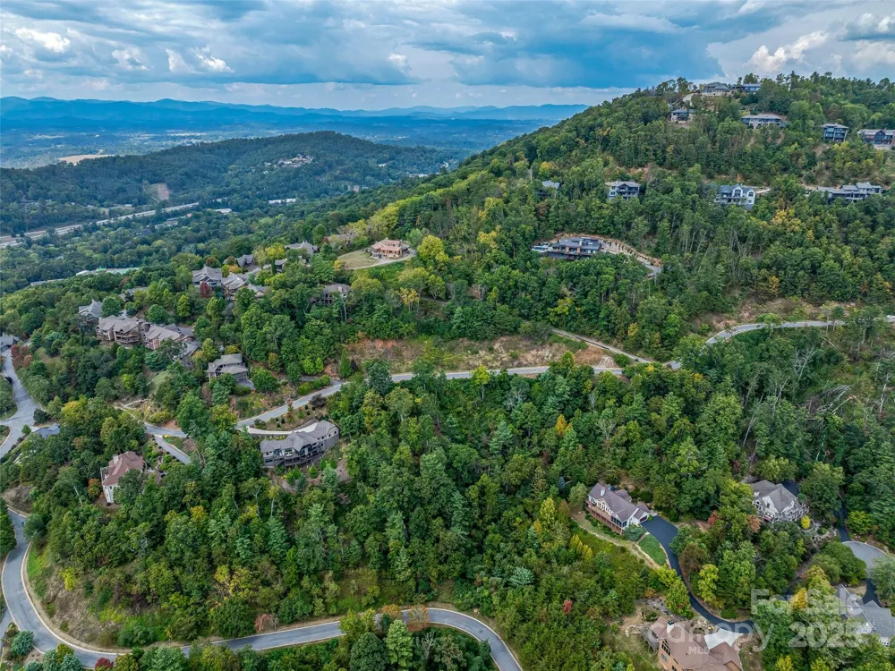 147 Senator Reynolds Road Asheville, NC 28804