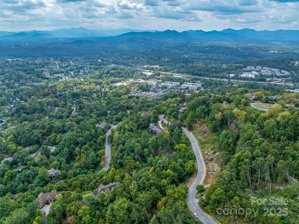 147 Senator Reynolds Road Asheville, NC 28804