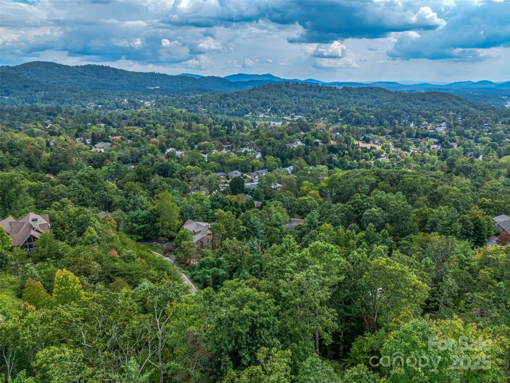 147 Senator Reynolds Road Asheville, NC 28804