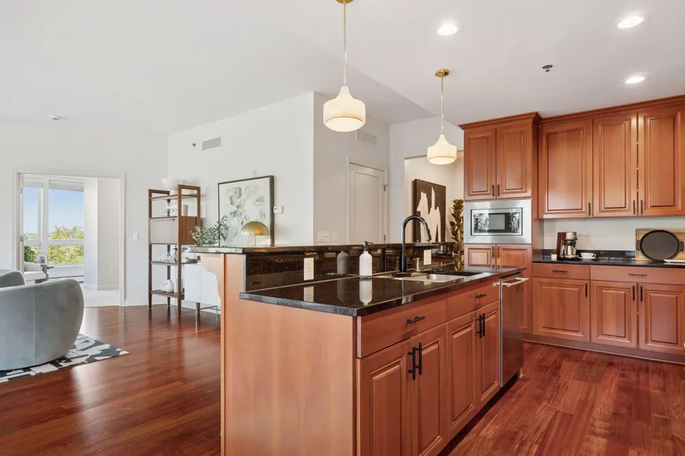 4201 Sunset Drive #N201 Spring Park, MN 55384