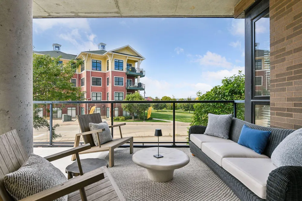 4201 Sunset Drive #N201 Spring Park, MN 55384