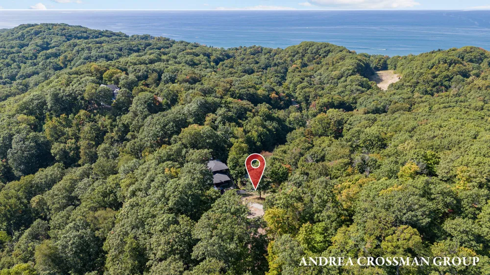 6621 Forest Beach Drive Holland, MI 49423