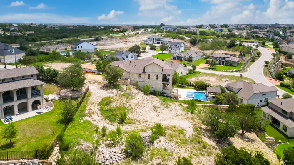 1605 Nokota Court Leander, TX 78641