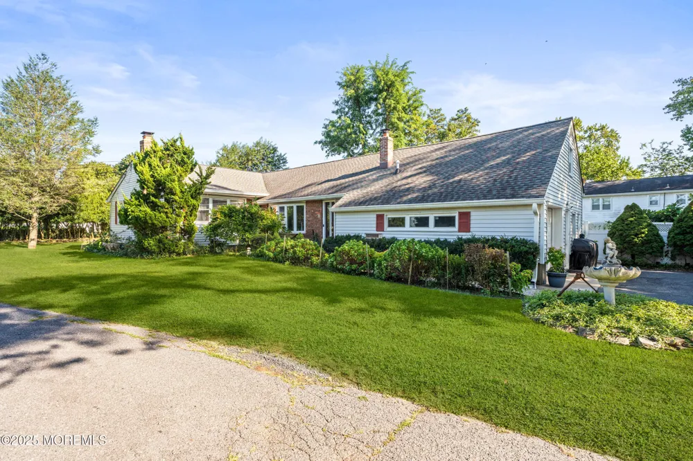 514 Deal Road Oakhurst, NJ 07755