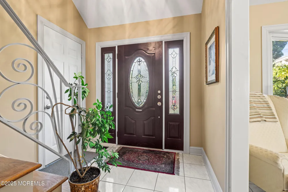 514 Deal Road Oakhurst, NJ 07755