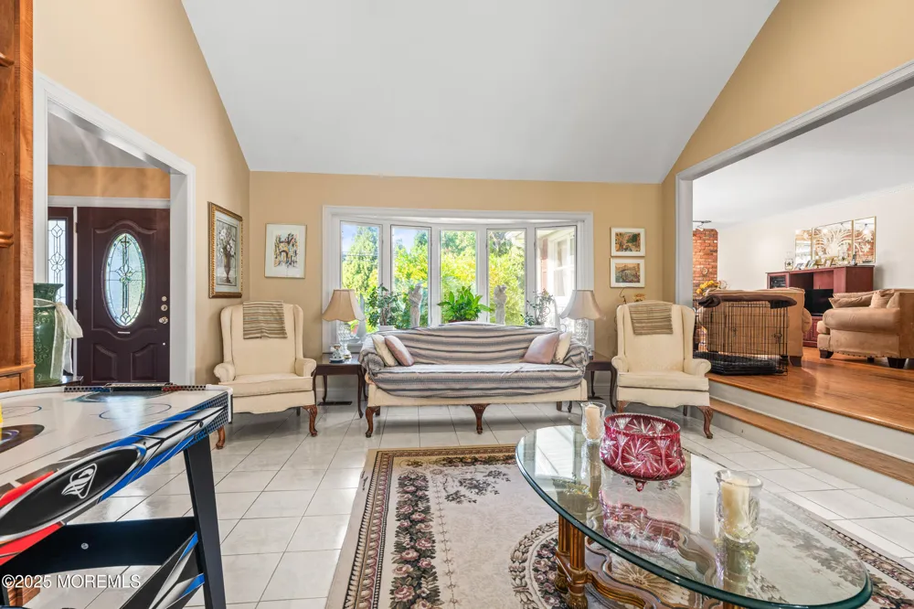 514 Deal Road Oakhurst, NJ 07755