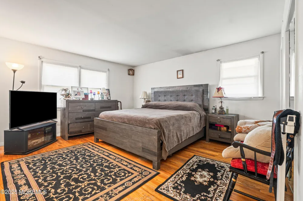 514 Deal Road Oakhurst, NJ 07755